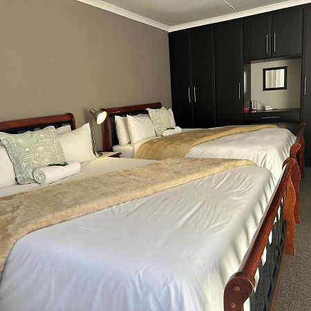 Fin And Feather Guest Lodge Боксбург Экстерьер фото